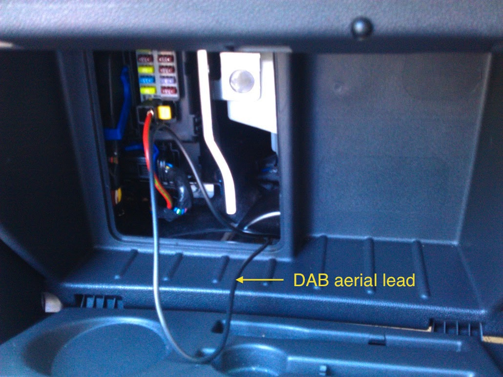 <abbr>DAB</abbr> aerial going through the glovebox